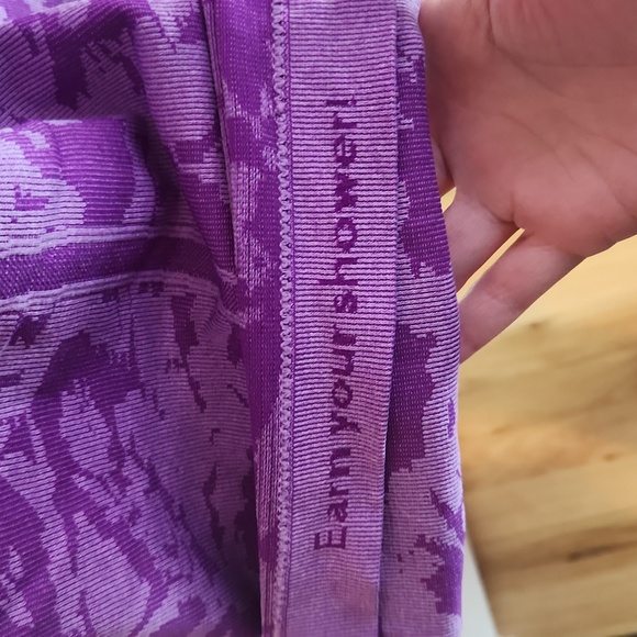 Lululemon purple patterned swiftly tank - Picture 5 of 9